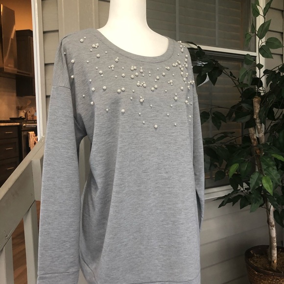 Lane Bryant sweat shirt with pearls - Picture 2 of 5